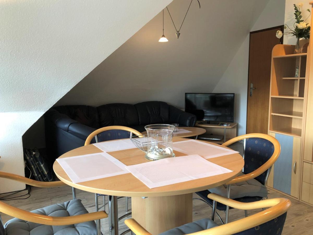 Haus Heidehof Whg. 14 Apartment Куксхавен Екстериор снимка